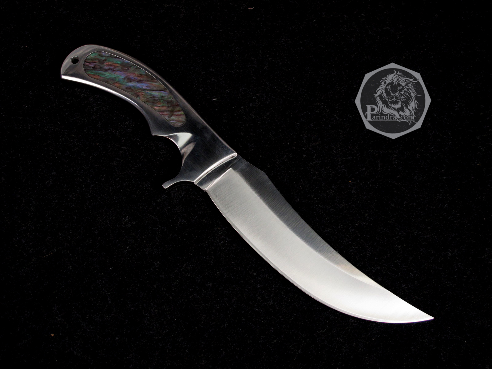 มีดใบตาย COLUMBIA รุ่น A12 Persia Warrior ด้ามลายมุก ที่แฝงกลิ่นอายชาวเปอร์เซีย