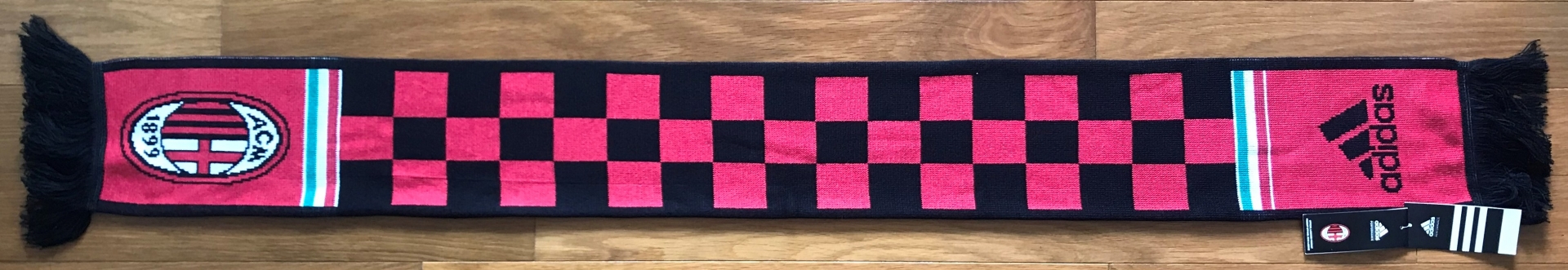 ผ้าพันคอ ฟุตบอล สโมสรเอซี มิลาน - AC MILAN ใหม่ / AC MILAN Football Club Scarf - AC MILAN NEW