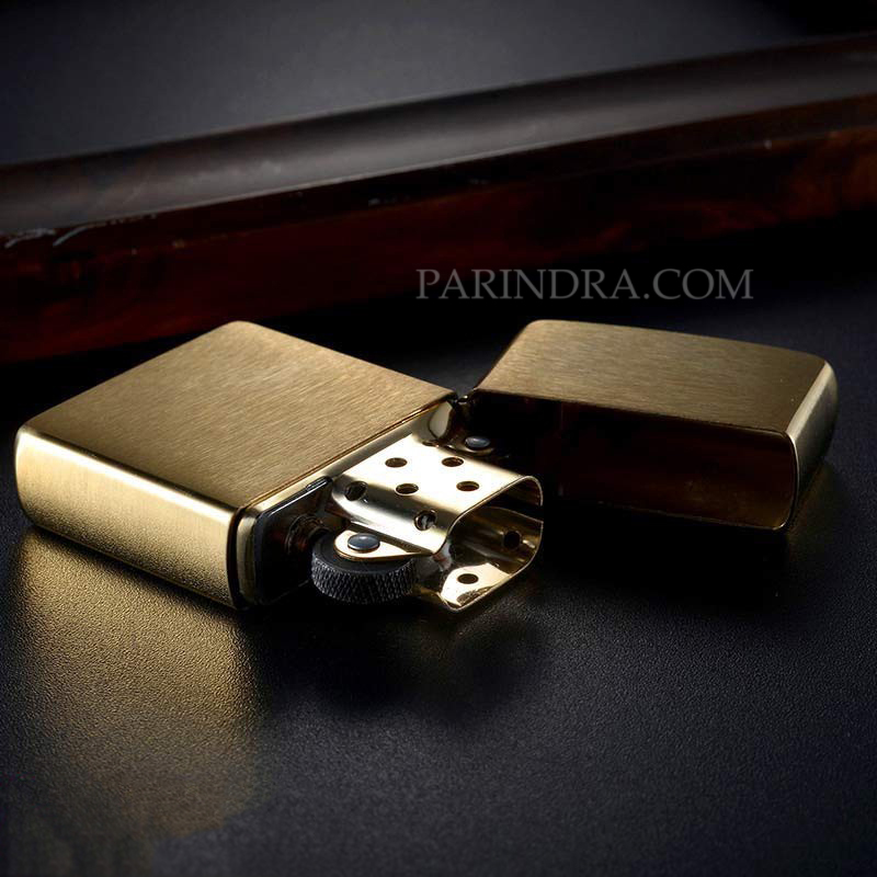 ไฟแช็ค Zippo แท้ สีทอง " Zippo 204B Brush Brass Fin " แท้นำเข้า 100%