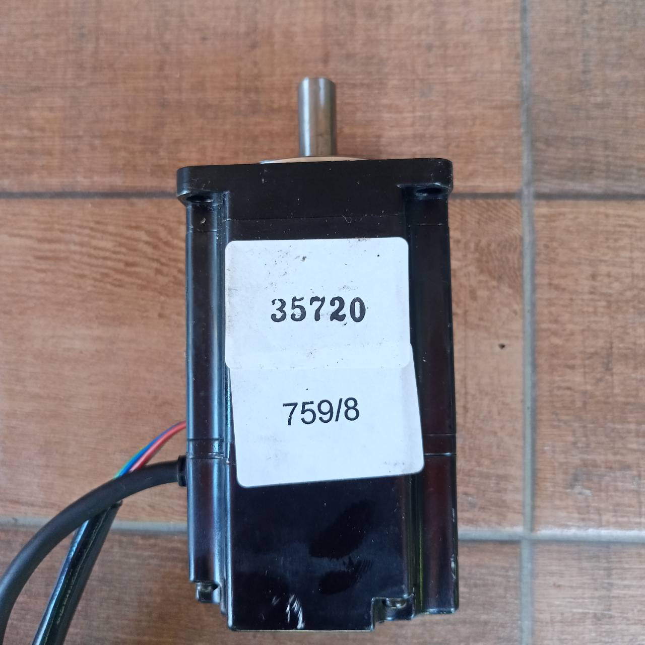 SGM-02A3SB12 SERVO MOTOR " YASKAWA "