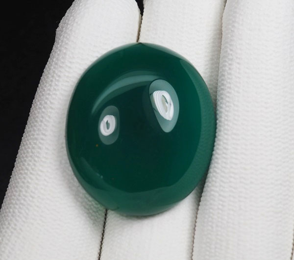 คาลซิโดนีสีเขียว (Chalcedony) 68.10 กะรัต