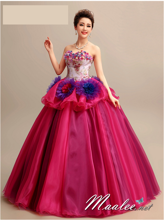 พร้อมเช่า ชุดแฟนซี ชุดราตรียาว แบบเกาะอก กระโปรงพองสวยสีม่วง แต่งดอก (เชือกผูกหลัง)