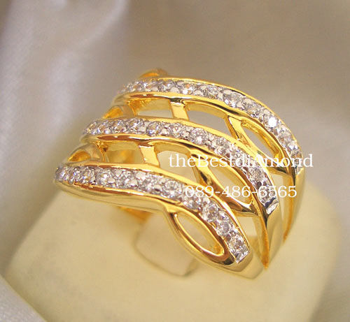 BR617+++แหวนแถวPerfect 3 แถวแบบคลื่น+++สุดสวย Modern ดูดีมากๆๆ เพชรก็วิบๆ แบบจากร้านจิว เลยค่ะ ดูหรู มีรสนิยมมากๆๆ แต่ไม่เวอร์เกินไป ใส่ได้ทุกโอกาส