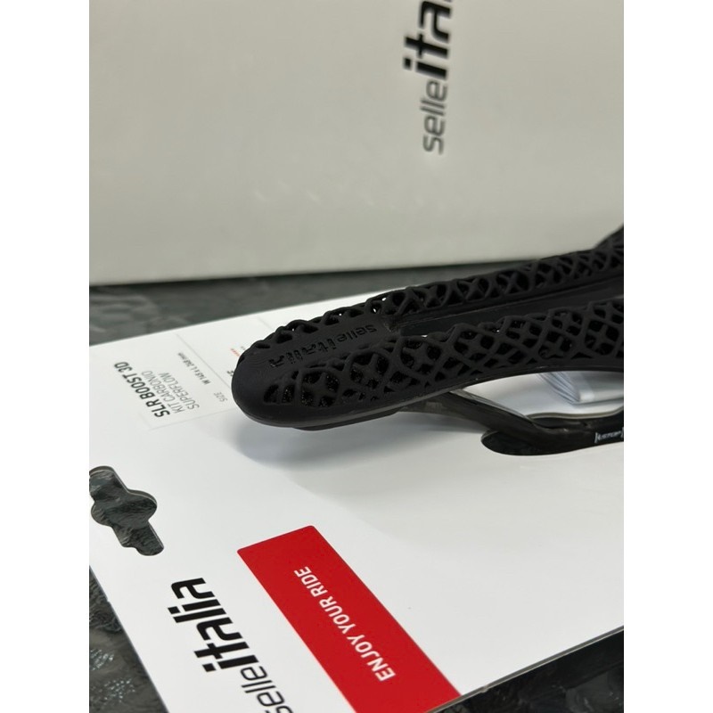 เบาะจักรยาน อานนั่ง SLR BOOST 3D KIT CARBONIO SUPERFLOW 3D Printed รางคาร์บอน S3 130mm ,L3 145mm