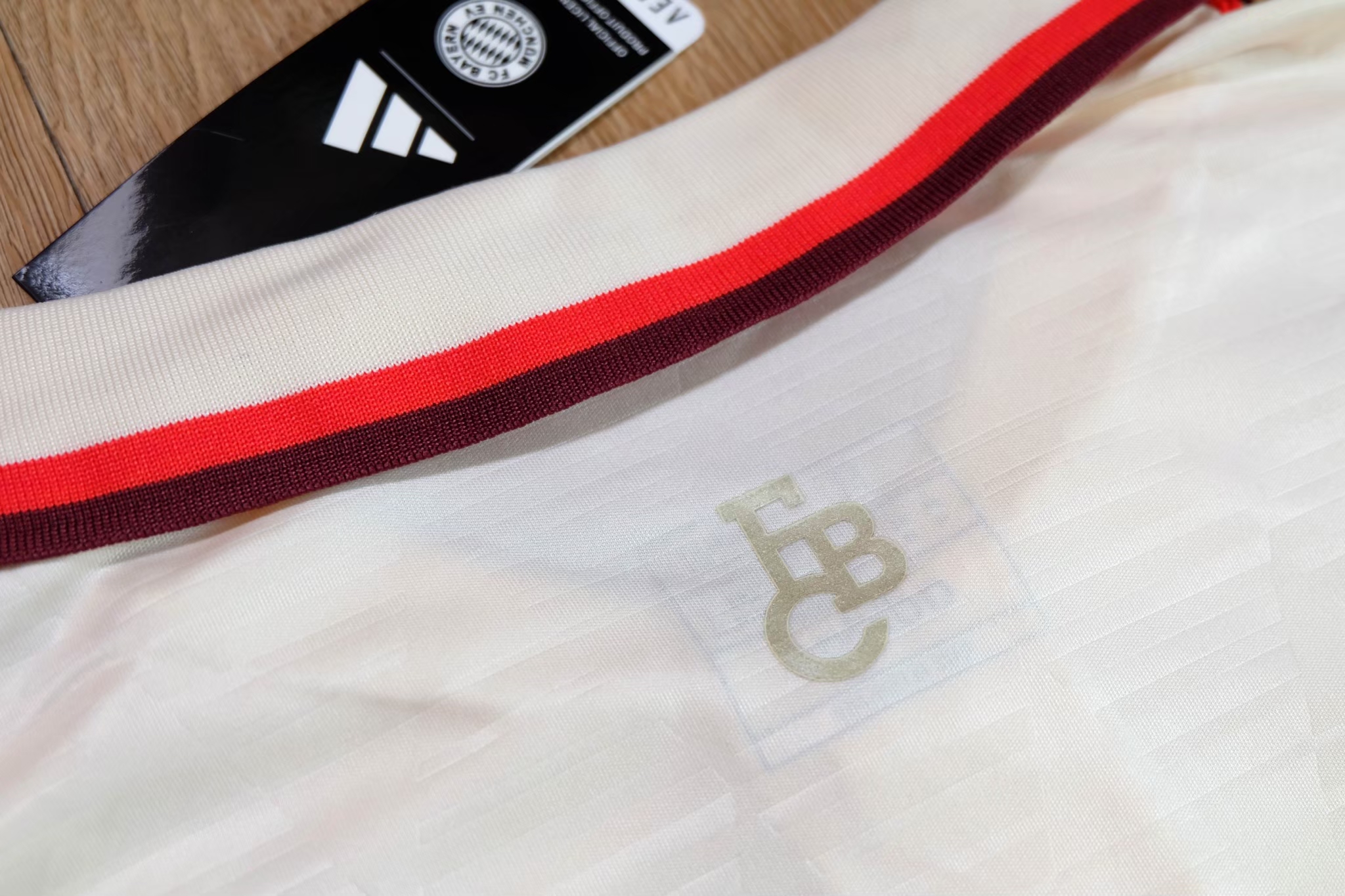 Bayern Munich Third 2024/25 Jersey เสื้อบาเยิร์น มิวนิช ฤดูกาลใหม่