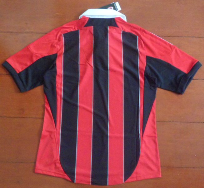 เสื้อฟุตบอล ทีมสโมสรเอซี มิลาน ชุดเหย้า 2012/13 ใหม่ S-Size / AC MILAN Football Shirt Home Kit 2012/13 Jersey NEW S-Size