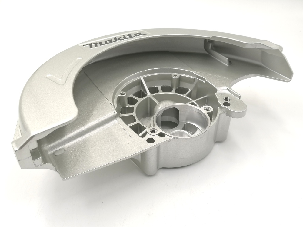 บังสะเก็ดหรือ บังใบ เลื่อยวงเดือน Makita 5806B, 5740NB Pn.153664-0 (แท้) ##