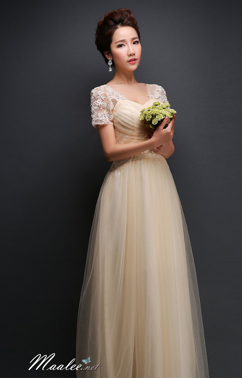 พร้อมเช่า ชุดราตรียาว แขนสั้น แต่งผ้าตาข่ายนิ่มทั้งชุด ปักเลื่อม&ลูกไม้ แบบเรียบหรู สไตล์เจ้าหญิง สีครีม Champagne