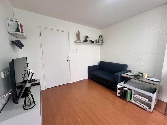 ให้เช่าคอนโด ลุมพินี ทาวน์ชิป รังสิต-คลอง1 ตึกB2 ห้อง 23 ตร.ม.เฟอร์ครบ พร้อมอยู่ได้เลย