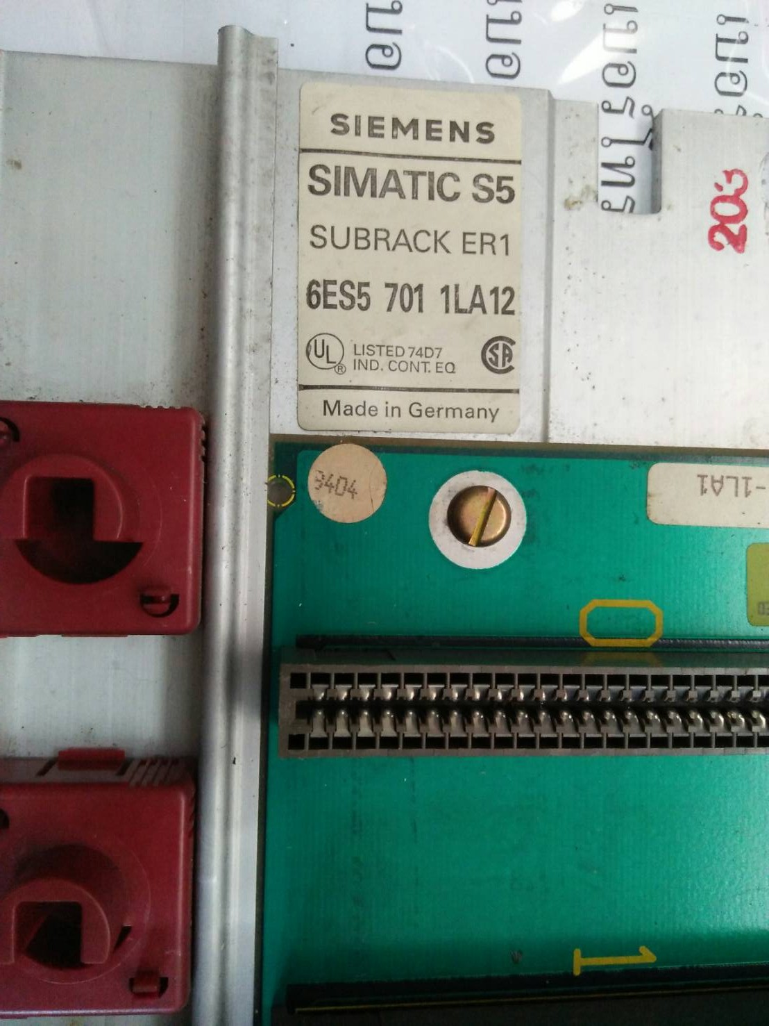 PLC “ SIEMENS ” รุ่น 6ES5 701 1LA12