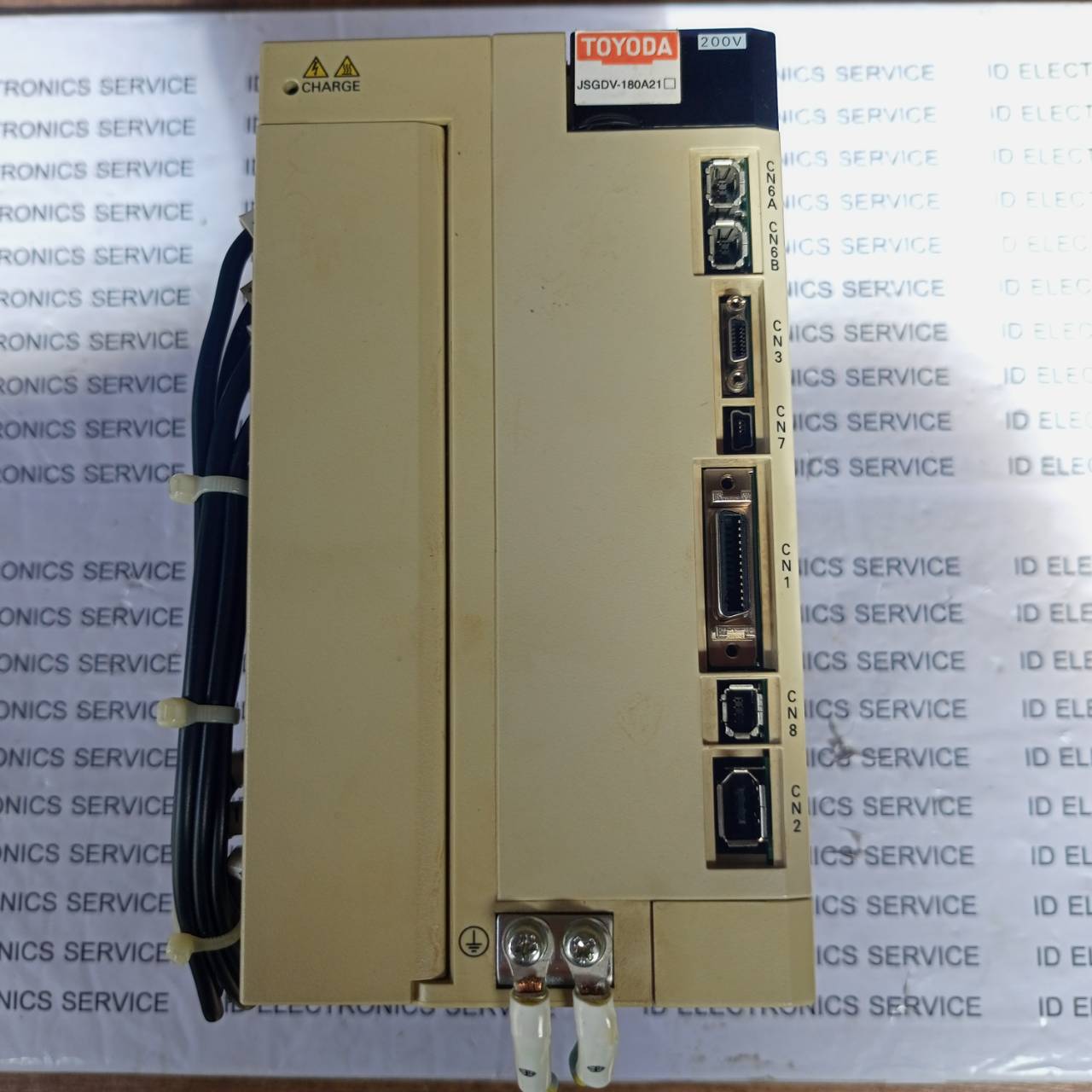 SGDV-180A21A SERVO DRIVE " YASKAWA "