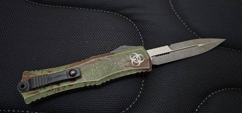 Microtech Knives Mini Hera Outbreak Bayonet M390MK Signature Series