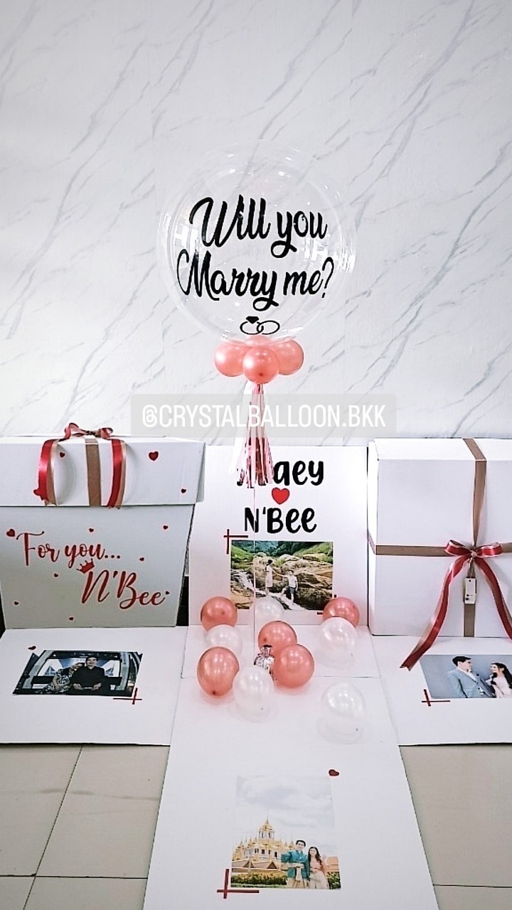 Surprise Box Will You Marry Me? กล่องเซอร์ไพรส์ขอแต่งงาน Bubble 24'' พร้อมตกแต่ง สามารถใส่รูปได้ 4 รูป สามารถเปลียนสีลูกโป่ง/เปลี่ยนข้อความได้