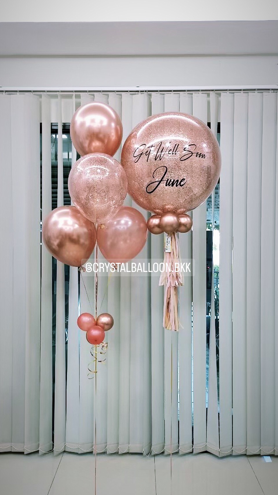 ลูกโป่ง เยี่ยมไข้ Bubble ขนาด 24" สีโรสโกล พร้อม ช่อลูกโป่ง ช่อ 5 ลูก 1 ช่อ,ลูกโป่งใส ใส่กลิตเตอร์ พร้อมตกเเต่ง สามารถเปลี่ยนสีลูกโป่ง/เปลี่ยนข้อความ/เปลี่ยนขนาดได้
