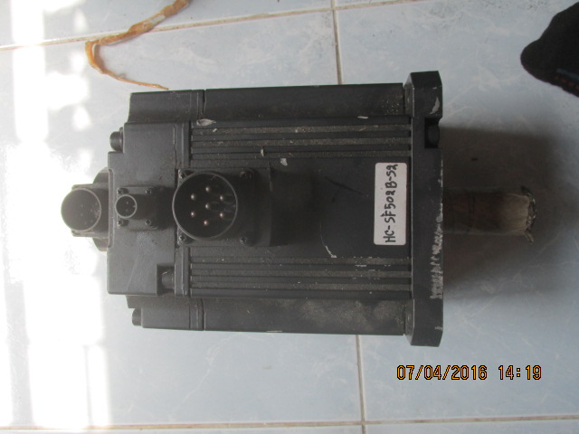 SERVO MOTOR “ MITSUBISHI ” รุ่น HC-SF502B-S2