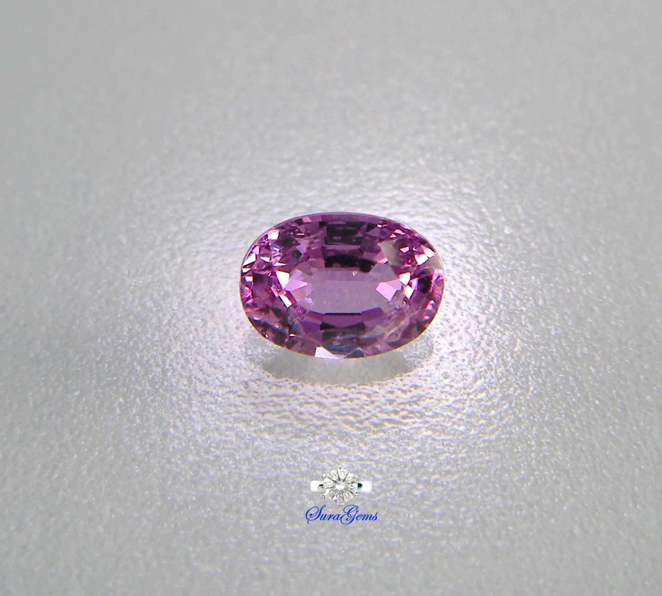 พิ้งค์แซฟไฟร์ไม่ผ่านการเผา Natural Unheated Pink Sapphires 天然無頭粉色藍寶石 Weight 0.694 ct Clarity VS