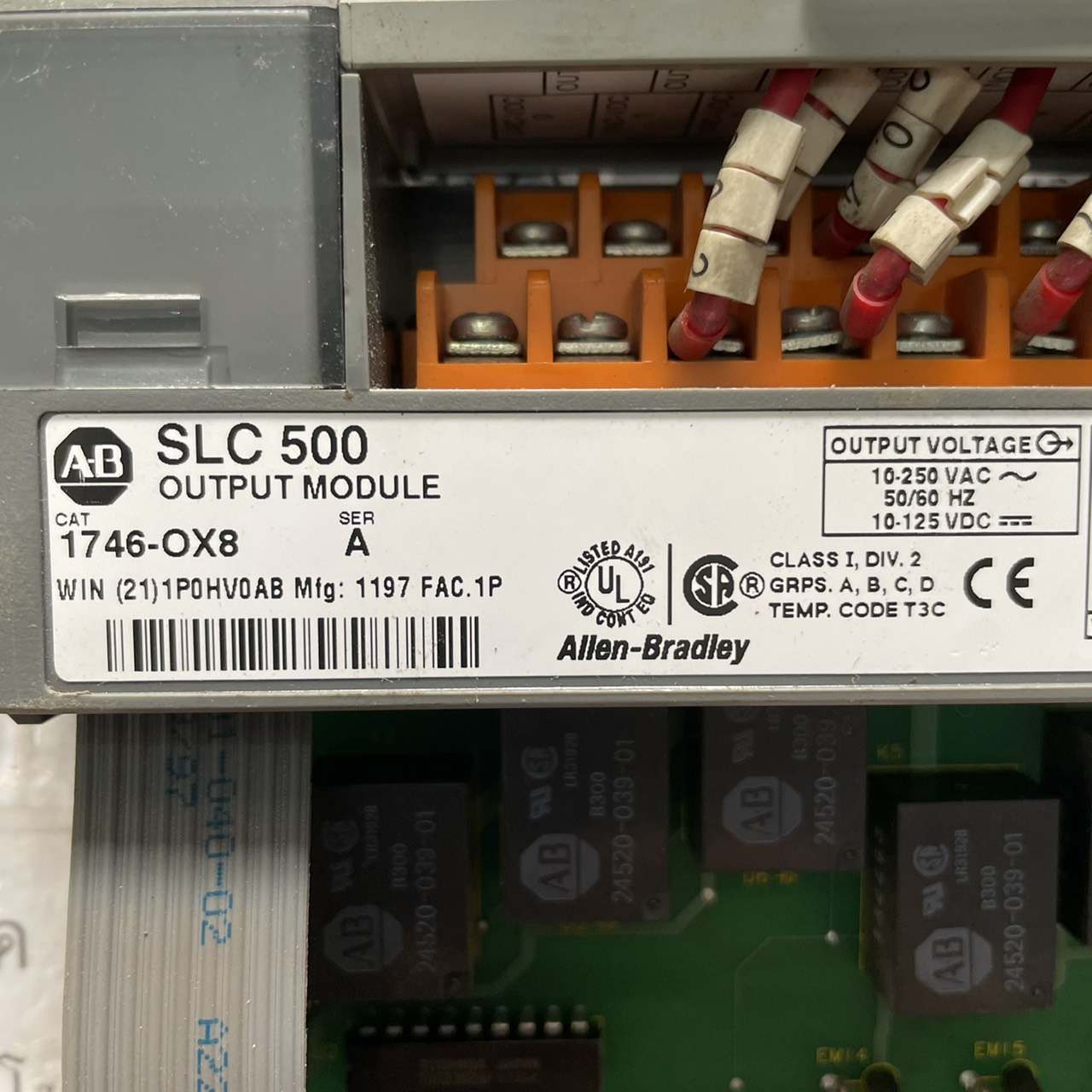 SLC500 1746-OX8 PLC " ALLEN-BRADLEY "