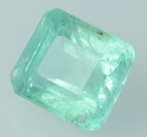 พลอยมรกตดิบ (Emerald) 0.54 กะรัต No oil สวย