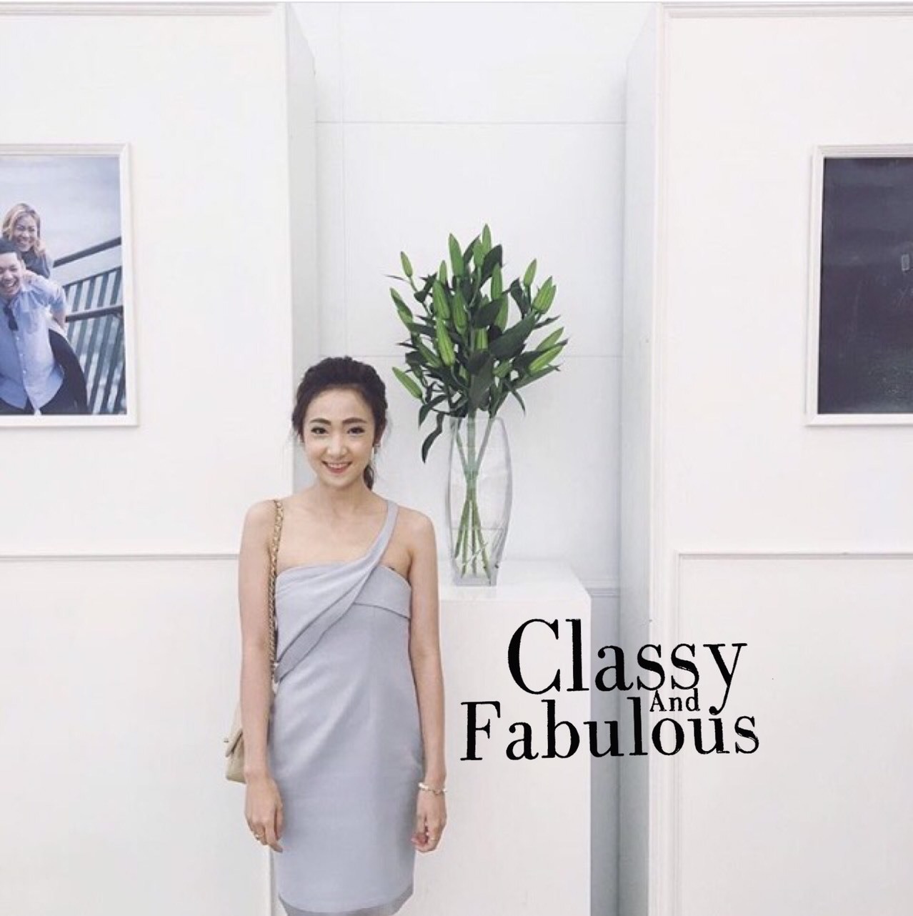 พร้อมเช่า เดรสออกงาน สีเทา คล้องคอไขว้ไหล่ สวย เก๋