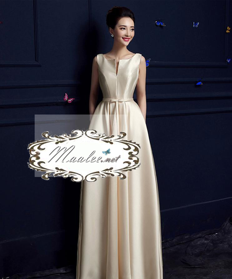 พร้อมส่ง ชุดราตรียาว แบบแขนกุด ผ้าซาตินเรียบหรู แต่งโบว์2ชั้น ช่วงเอว สีครีม Champagne (เชือกผูกหลัง)