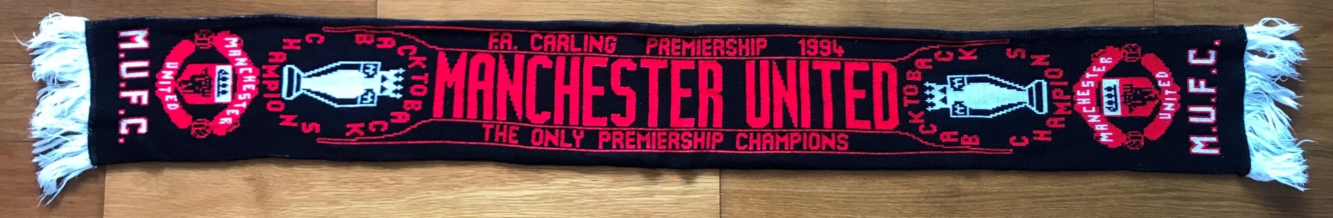 ผ้าพันคอ ฟุตบอล สโมสรแมนเชสเตอร์ ยูไนเต็ด - EPL CHAMPIONS 1993/94 Back to Back / MANCHESTER UNITED Football Club Scarf - EPL CHAMPIONS 1993/94 Back to Back
