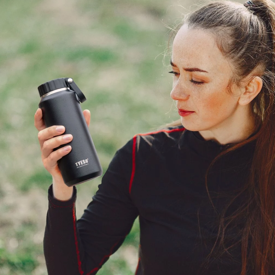 กระบอกสแตนเลส Tyeso รุ่น TS-8756C ขนาด 24FL.OZ/710 ml