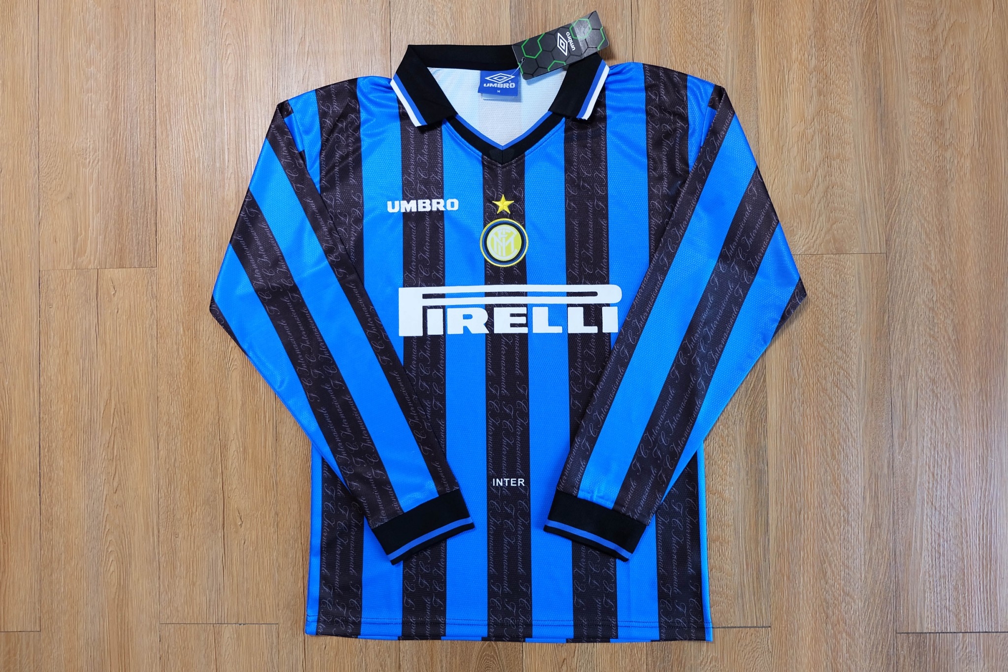 Inter Milan Home 1997/98 Vintage Jersey เสื้อฟุตบอลอินเตอร์มิลานย้อนยุค