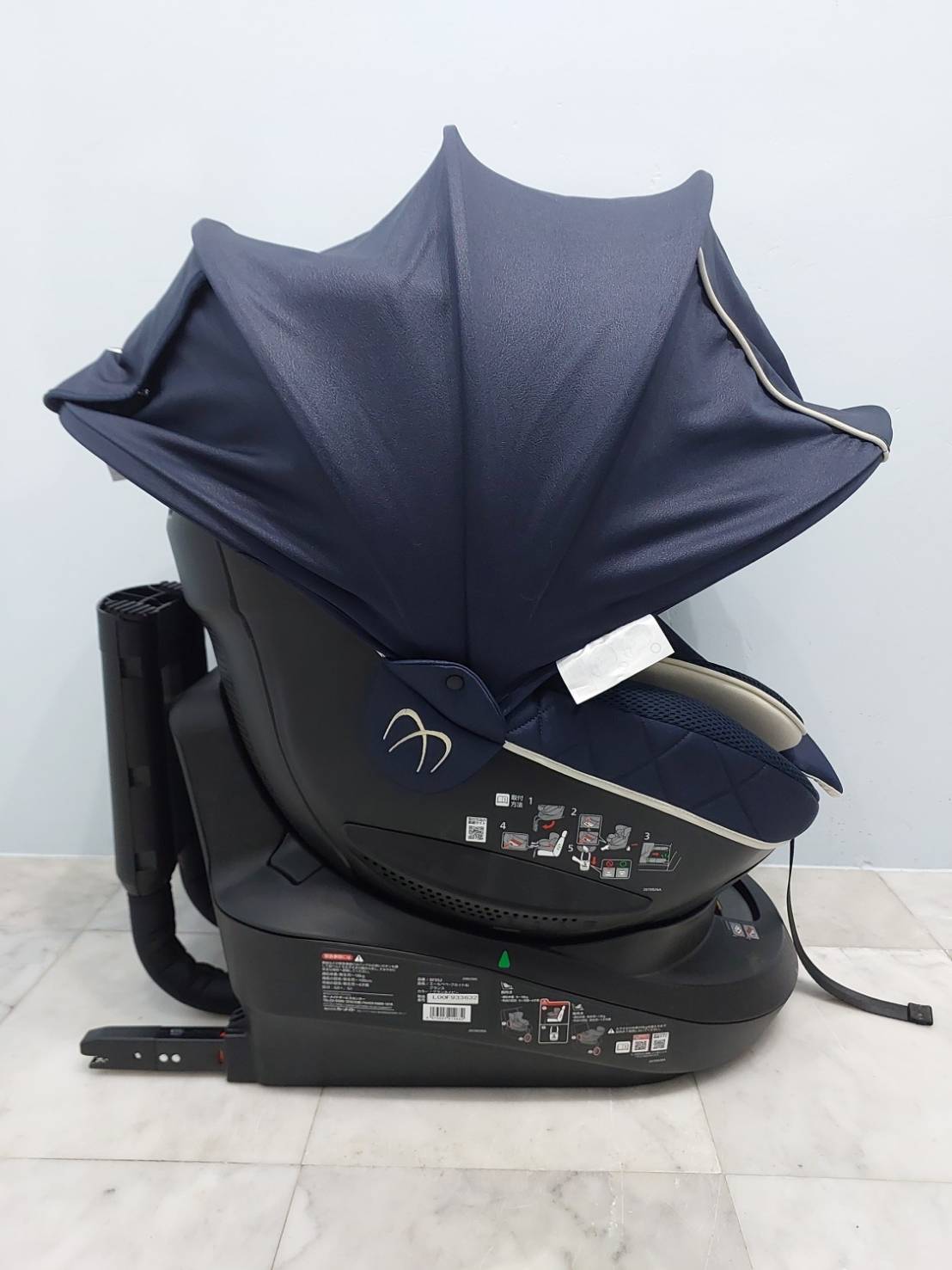 Ailebebe Kurutto 6i (isofix) grance สีน้ำเงิน สภาพสวย