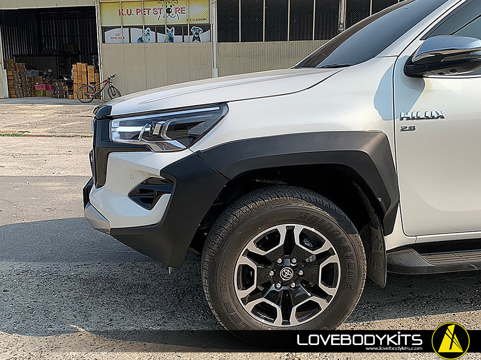 ชุดแต่ง GR SPORT (Australia) : REVO 2020-2023