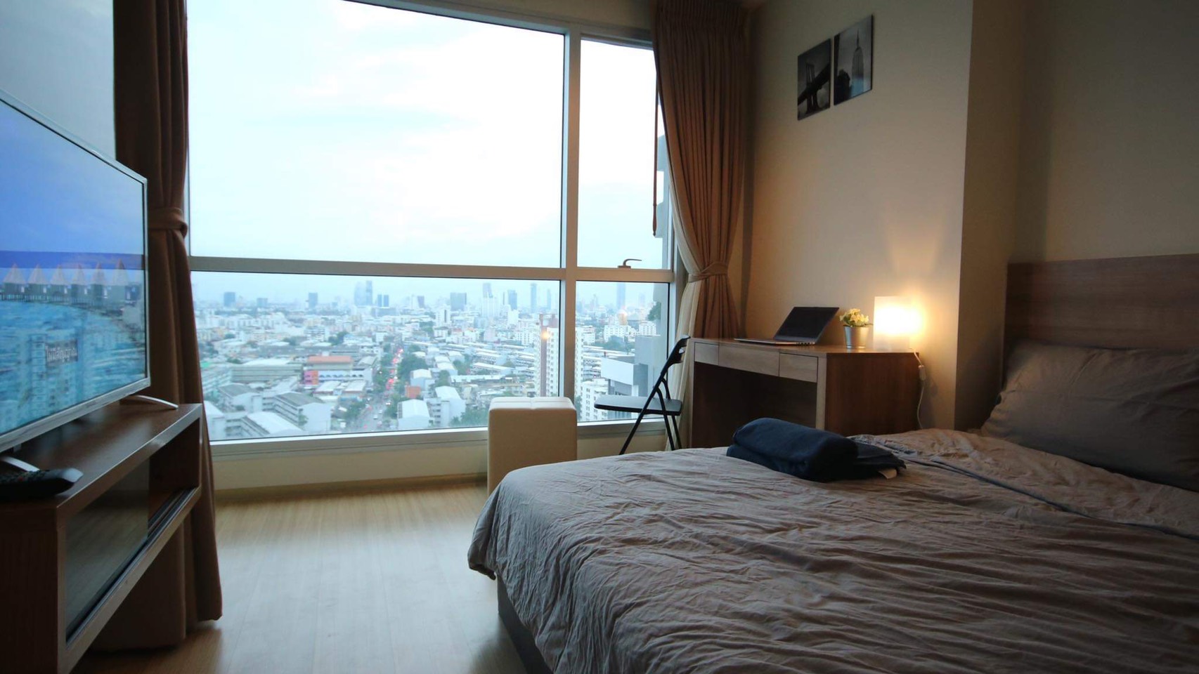 ให้เช่าคอนโด ริทึ่ม รัชดา-ห้วยขวาง 46 ตรม.ห้องมุม แต่งครบ เครื่องใช้ไฟฟ้าครบ ใกล้ MRT ห้วยขวาง