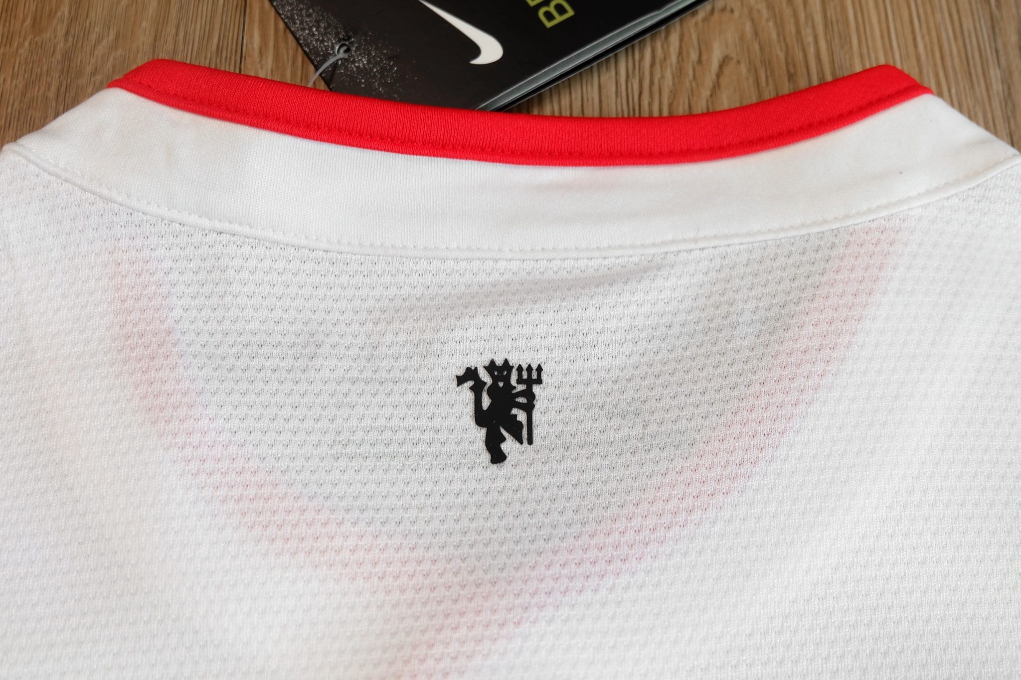 Manchester United 2012/13 Away Vintage Jersey เสื้อฟุตบอลแมนยูย้อนยุค AON