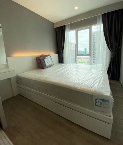 ให้เช่าคอนโดรีเจ้นท์โฮม บางซ่อน 28 ตึก B ชั้น 19 ห้อง 28 ตร.ม.วิวสระ เฟอร์ครบ มีเครื่องซักผ้า ใกล้ MRT บางซ่อน