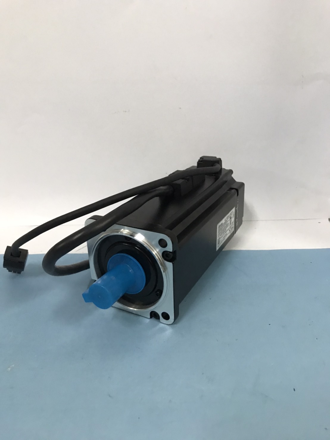 ECMA-C30807ES SERVO MOTOR " DELTA "