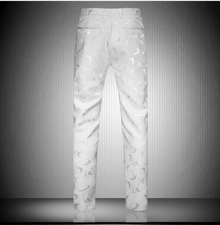 Pre-order ชุดสูทชาย พิมพ์ลายปั๊มนูน 3 มิติ สีขาว