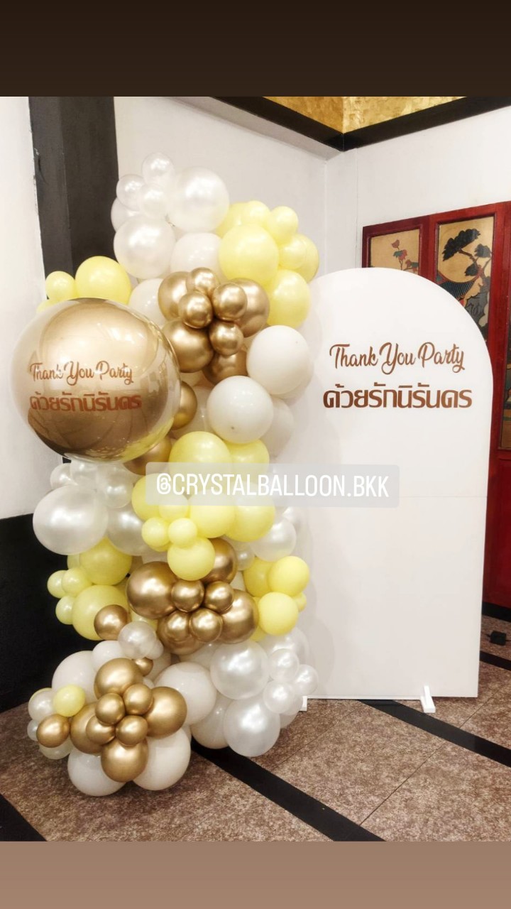 Organic Backdrop ฉาก U คว่ำ (ฉากสีขาว) ขนาด กว้าง 1 เมตร สูง 180 ซม. พร้อมตกแต่ง สามารถเปลี่ยนสีลูกโป่ง/เปลี่ยนข้อความ/เปลี่ยนสี-ฉากได้