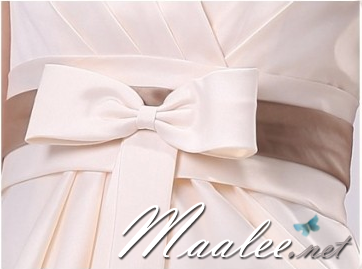 พร้อมส่ง ชุดราตรีสั้น แขนกุด สีม่วง ผ้าซาติน คาดเอวสีครีม แต่งโบว์ตรงเอว