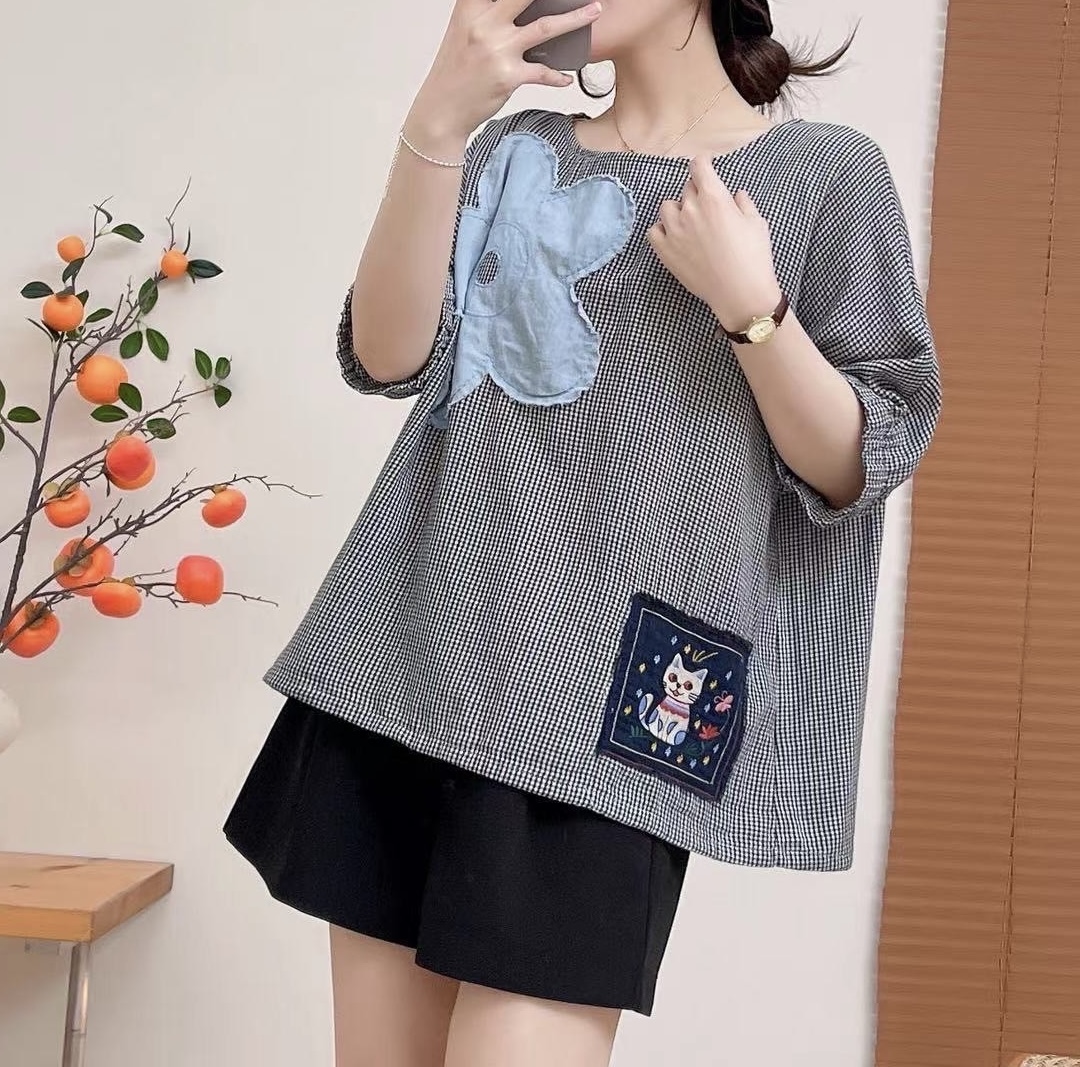 เสื้อผ้าฝ้ายปักแต่งผ้าลายดอกไม้
