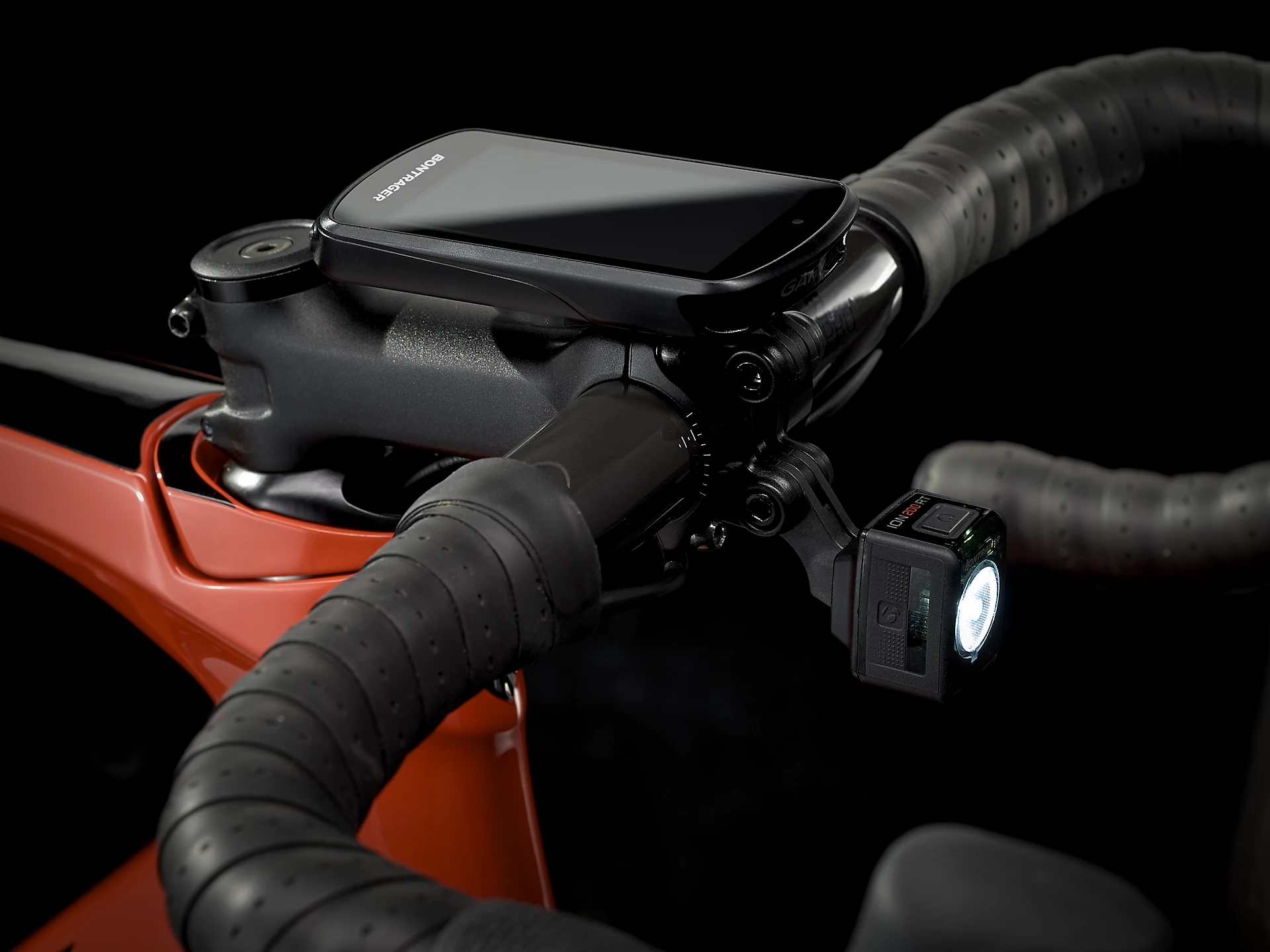 จักรยานเสือหมอบ EMONDA SL 6 DISC ชุดเกียร์ ULTEGRA 2*11 สปีด ปี 2022