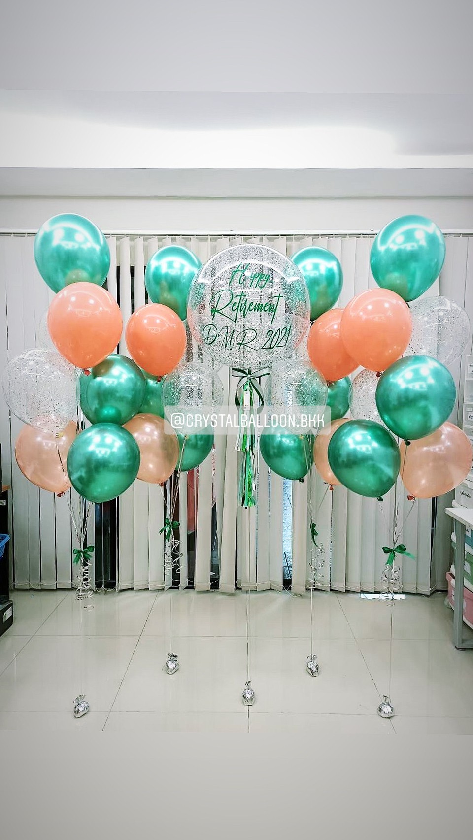 ลูกโป่ง วันเกิด Bubble ขนาด 24" Theme สีเขียว-สีส้ม พร้อม ช่อลูกโป่ง ช่อ 7 ลูก 4 ช่อ,ลูกโป่งใส ใส่กลิตเตอร์ พร้อมตกเเต่ง สามารถเปลี่ยนสีลูกโป่ง/เปลี่ยนข้อความ/เปลี่ยนขนาดได้