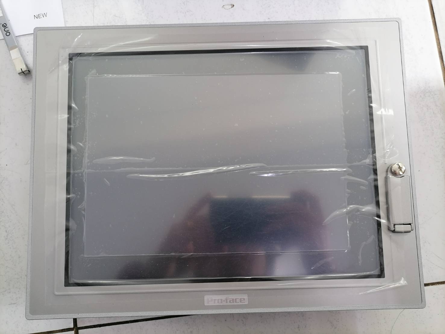 LCD TOUCH SCREEN " PROFACE " รุ่น PFXPP160ED20N00N00