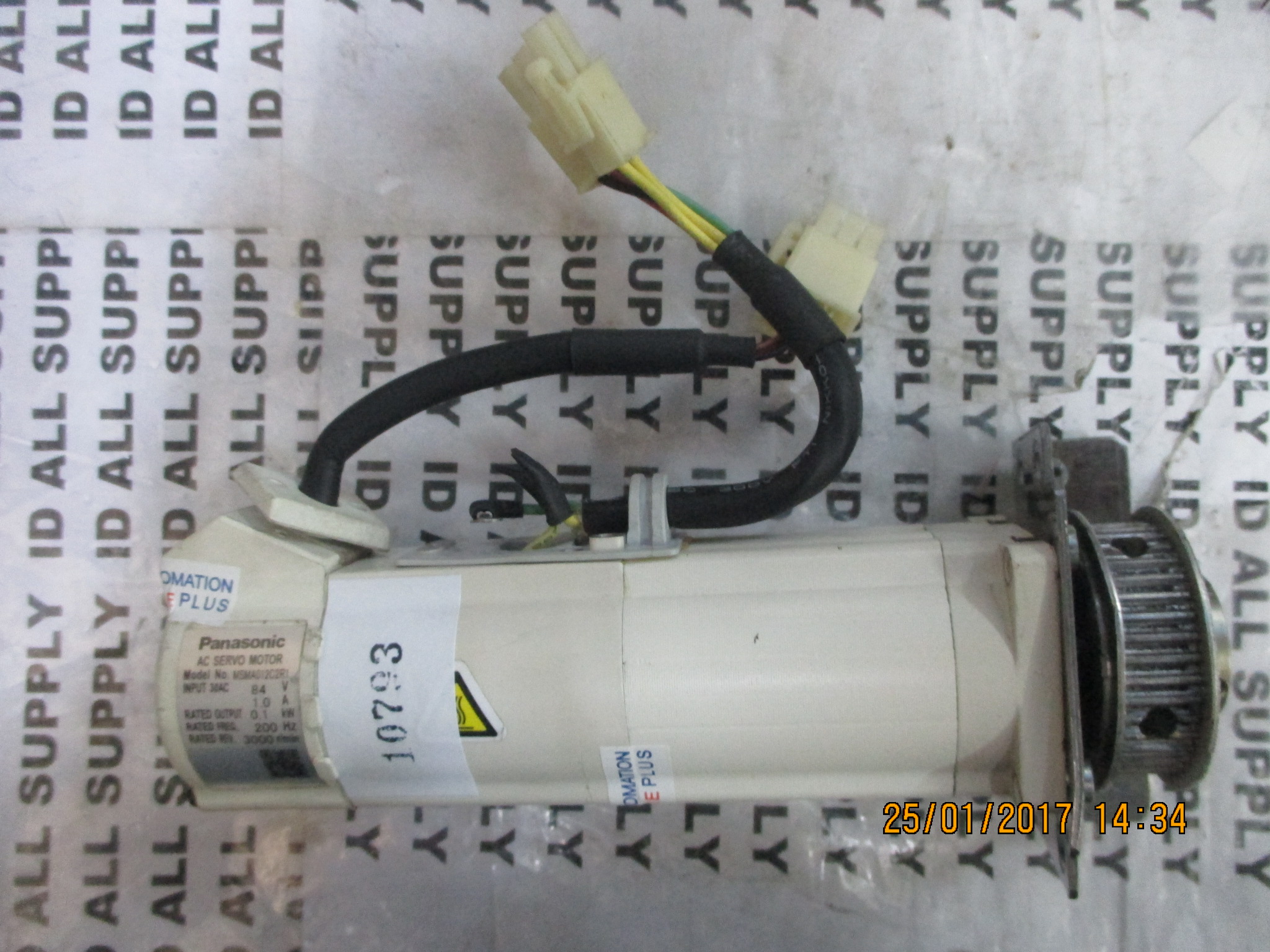 SERVO MOTOR “ PANASONIC ” รุ่น MSMA012C2R1