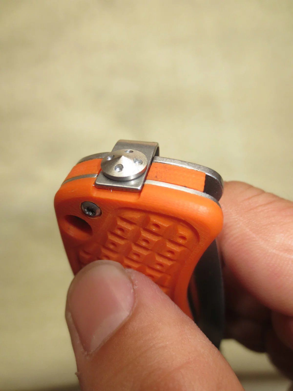 มีดพับ Ganzo กานโซ่ รุ่น G722 OR สีส้มแสด หนาถึก แข็งแกร่ง ของแท้ 100%