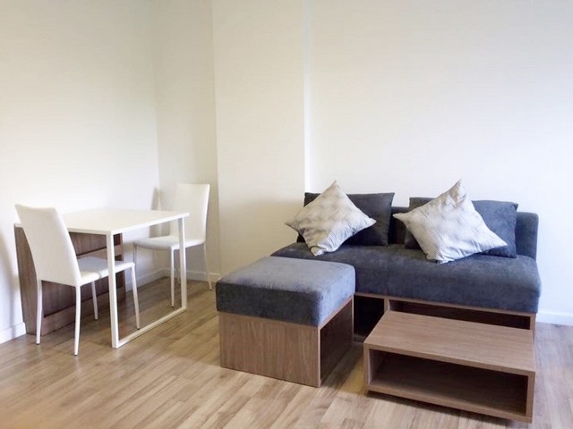 ให้เช่าดีคอนโด แคมปัส รังสิต ตึกB 29.7 ตร.ม.วิวสวน เฟอร์ครบ เครื่องใช้ไฟฟ้าครบ ใกล้ธรรมศาสตร์รังสิต