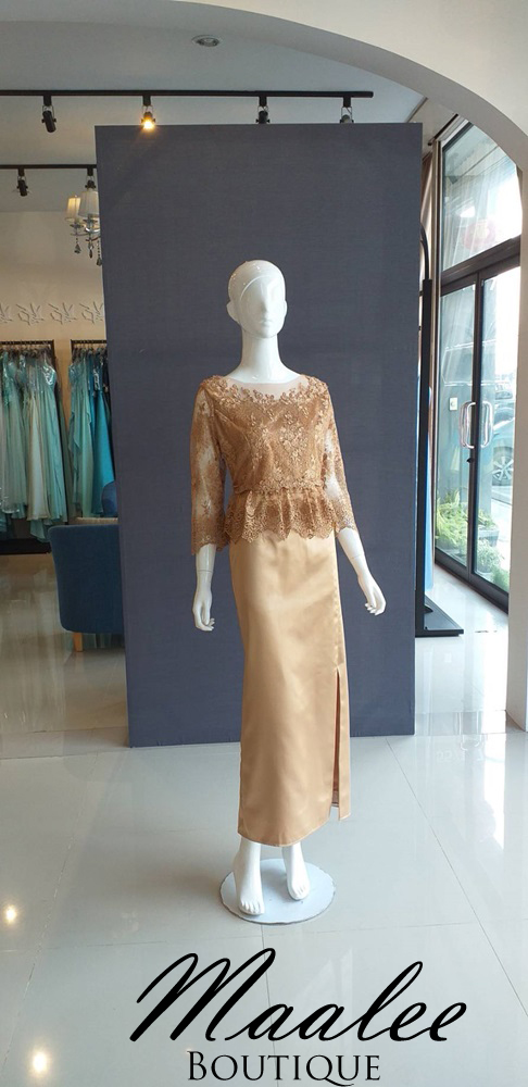 พร้อมเช่า ชุดไทยคุณแม่ เสื้อสีน้ำตาลทอง ผ้าซิ่น แยกชิ้น เรียบหรู สีทอง