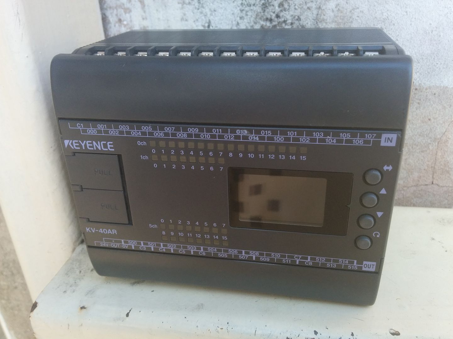 PLC " KEYENCE " รุ่น KV-40AR