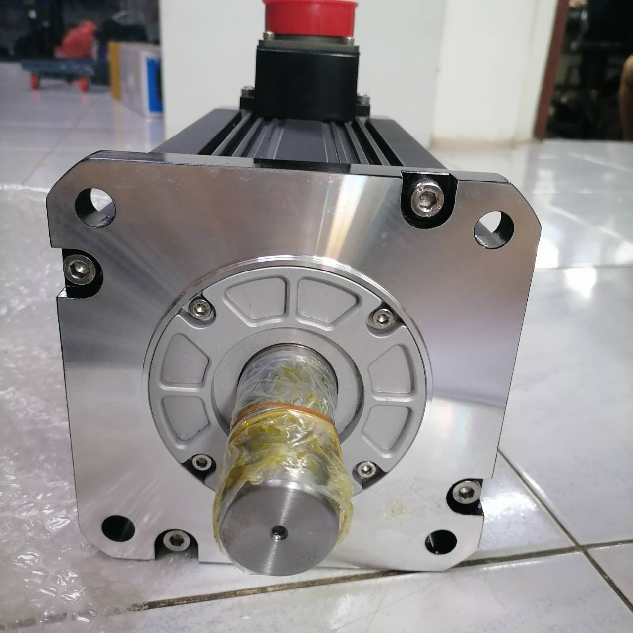 HF-SP702 SERVO MOTOR “ MITSUBISHI ”