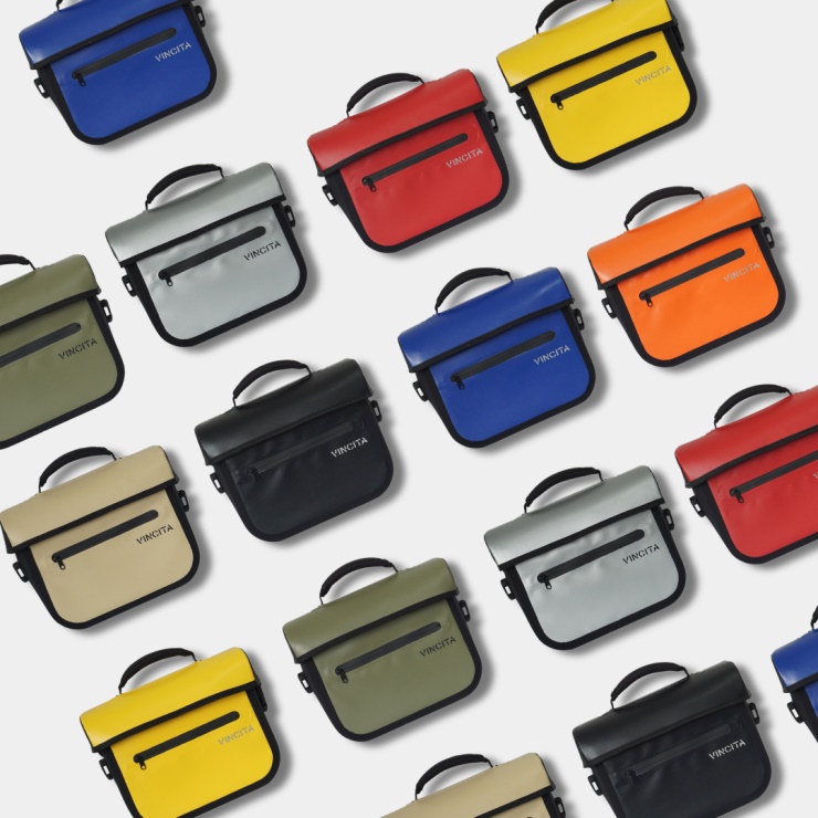 VINCITA X-COOPER / COOPER WATER RESISTANT FRONT BAG BLACK