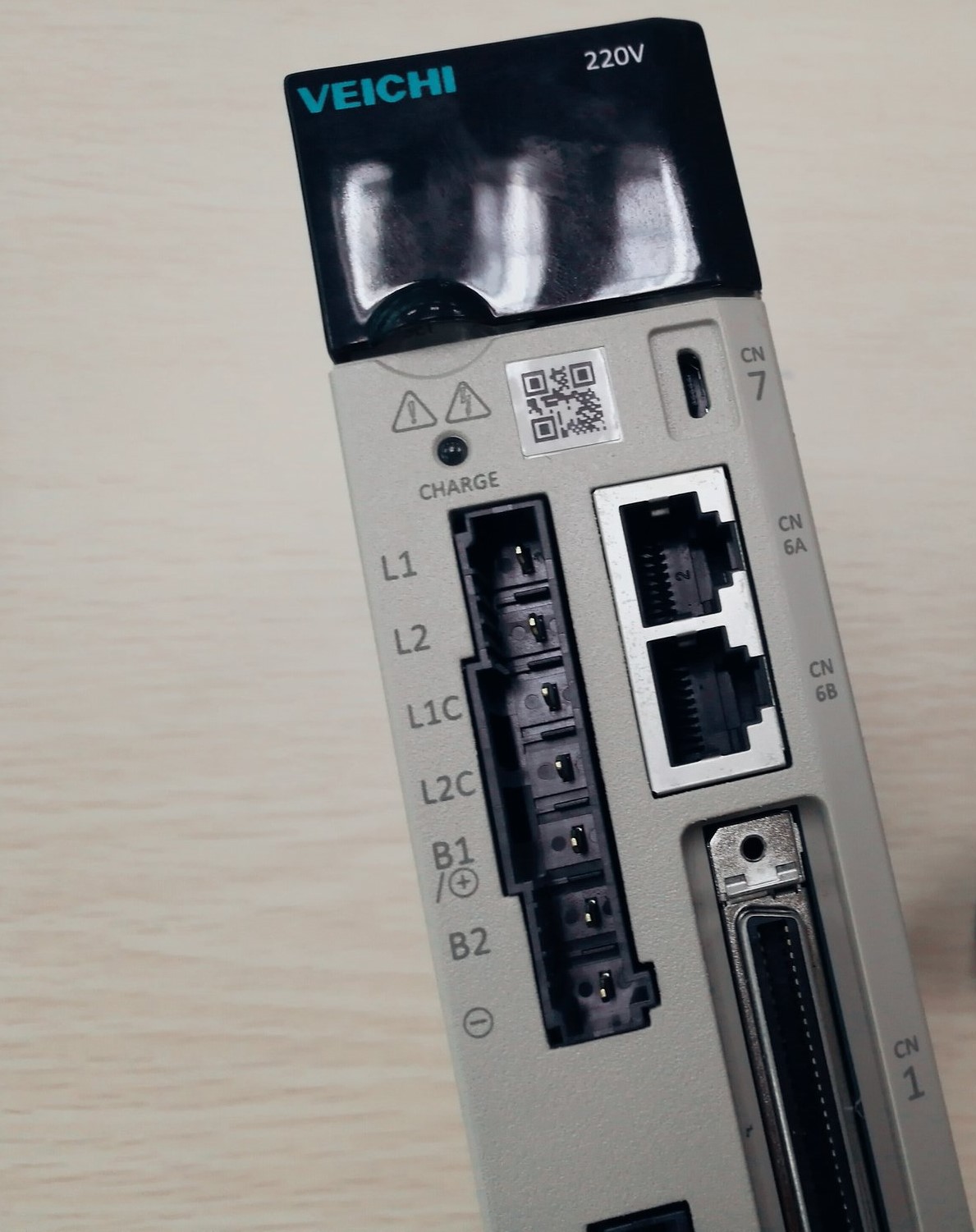 SD700-3R3A-PA SERVO DRIVE " VEICHI "