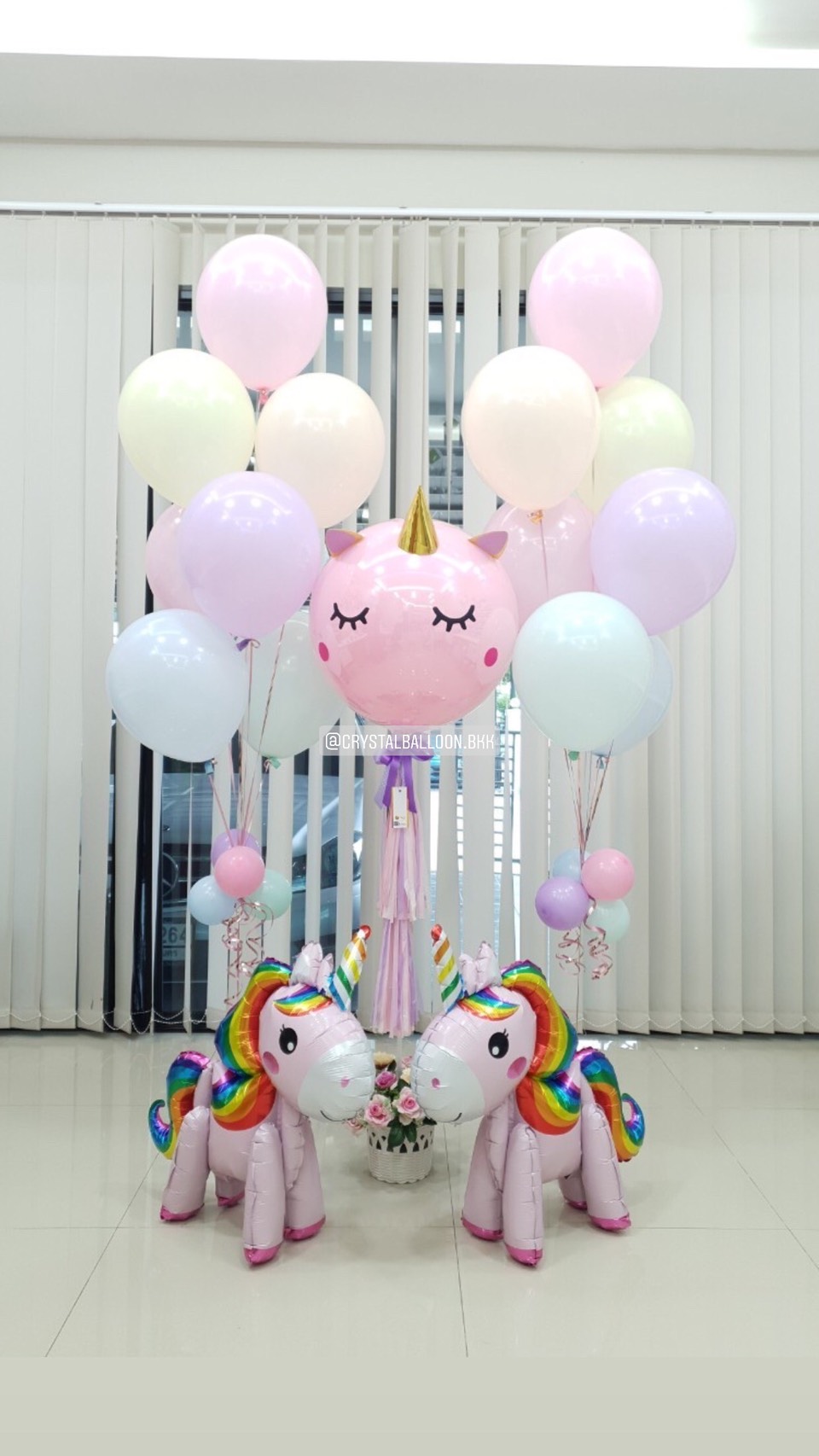 ลูกโป่ง วันเกิดเด็ก ช่อลูกโป่งสีพาสเทล ช่อ 7 ลูก 2 ช่อ พร้อม ลูกโป่ง Unicorn ขนาด 18" 1 ชิ้น พร้อม ฟอยล์ Unicorn ตั้งพื้น 2 ชิ้น พร้อมตกเเต่ง สามารถเปลี่ยนสีลูกโป่ง/เปลี่ยนข้อความ/เปลี่ยนฟอยล์ตกแต่งได้