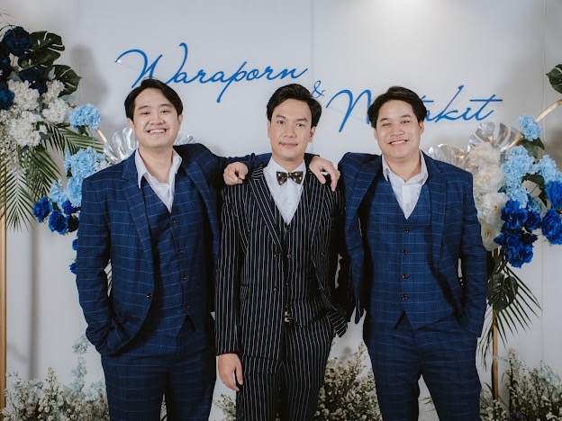 พร้อมเช่า ชุดสูทชาย สีกรมท่าลายทางเล็ก ** พร้อมเช่าไซส์ L , XL **